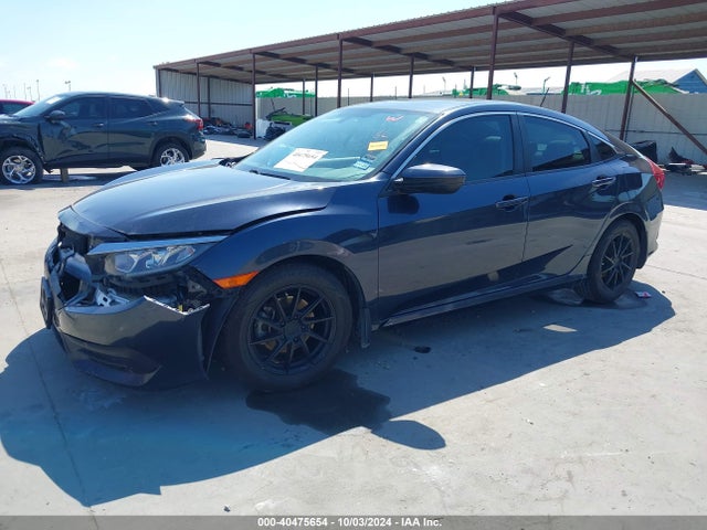 Honda CIVIC EX 2018 19XFC2F78JE007465 Image 2