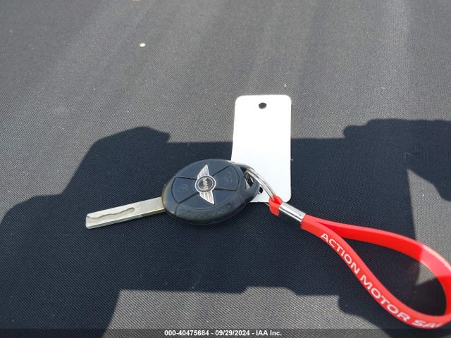 2005 MINI COOPER S WMWRH33545TF83848 Photo 10