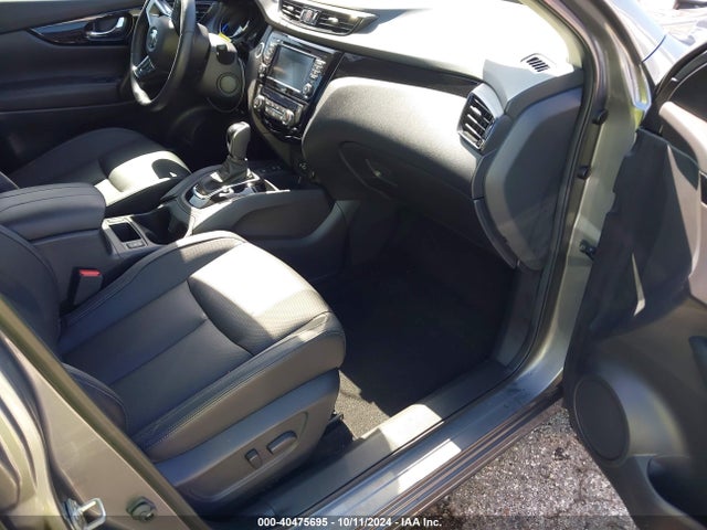 JN1BJ1CV7NW352499 Nissan Rogue Sport Sl Fwd Xtronic Cvt