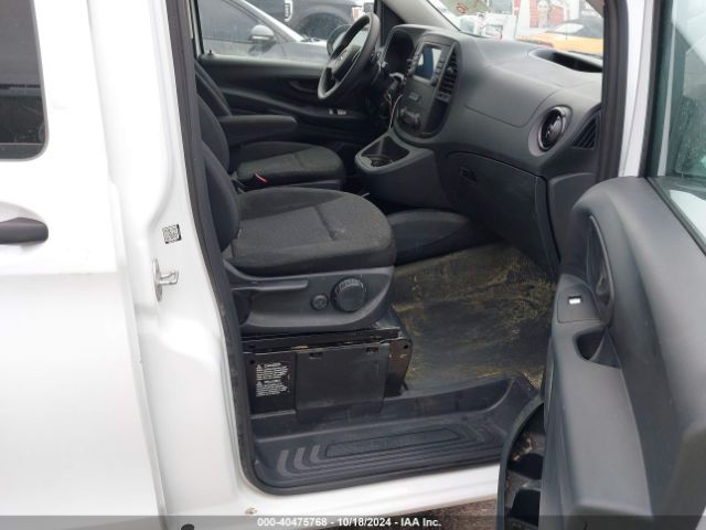 2022 MERCEDES-BENZ METRIS W1YV0BEY9N3959771 Photo 4
