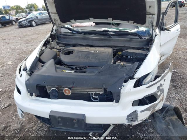 1C4PJMCS0GW100266 Jeep Cherokee Altitude