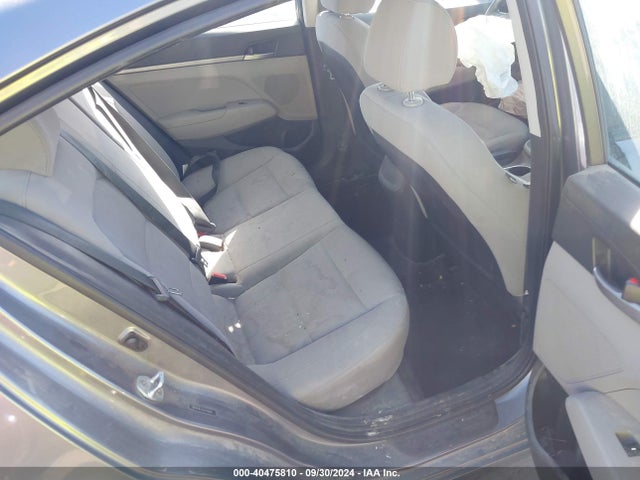 Hyundai ELANTRA SE 2018 5NPD74LF4JH349848 Image 8