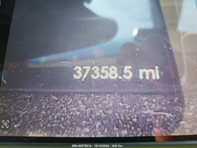 1LN6L9RPXH5630981 Lincoln Continental Reserve