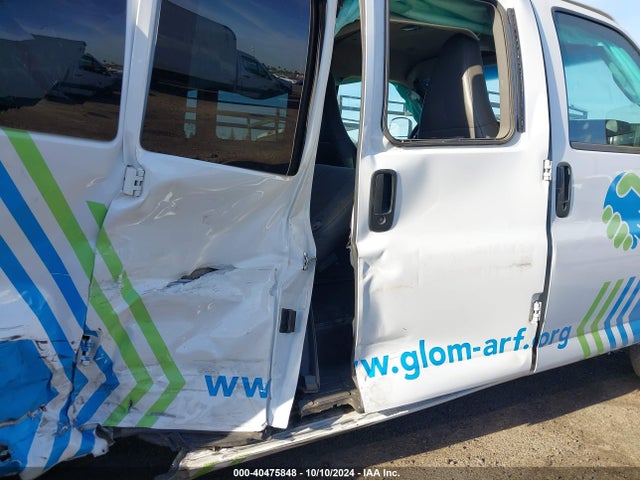 Chevrolet Express 3500 Lt 2018 1GAZGPFG3J1331367 Image 19