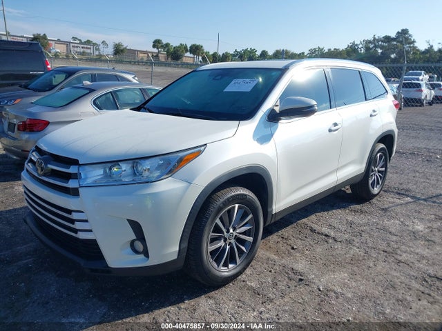 Toyota Highlander Xle 2019 5TDKZRFH3KS330294 Image 2