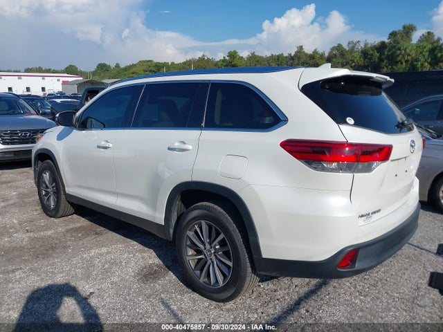 Toyota Highlander Xle 2019 5TDKZRFH3KS330294 Image 3