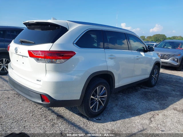 Toyota Highlander Xle 2019 5TDKZRFH3KS330294 Image 4