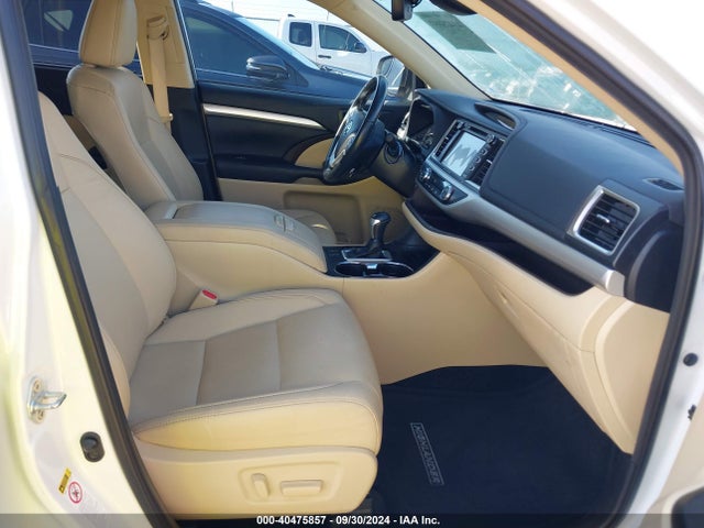 Toyota Highlander Xle 2019 5TDKZRFH3KS330294 Image 5