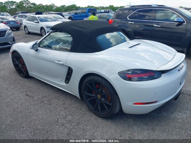 WP0CB2A82HS241677 Porsche 718 Boxster S