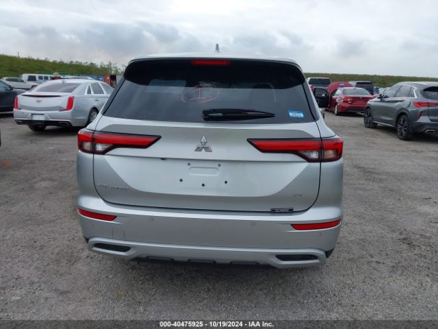 JA4J3VA89RZ038018 Mitsubishi Outlander Se 2.5 2wd