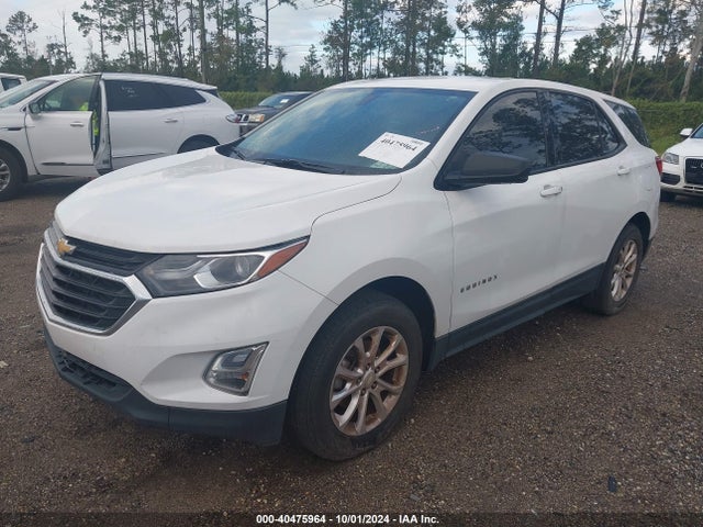 Chevrolet EQUINOX LS 2018 3GNAXHEV1JS622420 Image 2