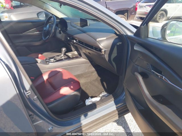 3MVDMBCL9NM411763 Mazda Cx-30 Carbon Edition