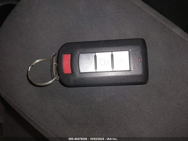 2010 MITSUBISHI OUTLANDER JA4AT3AW7AZ019393 Photo 10