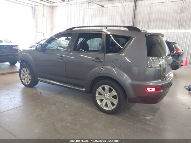 2010 MITSUBISHI OUTLANDER JA4AT3AW7AZ019393 Photo 2