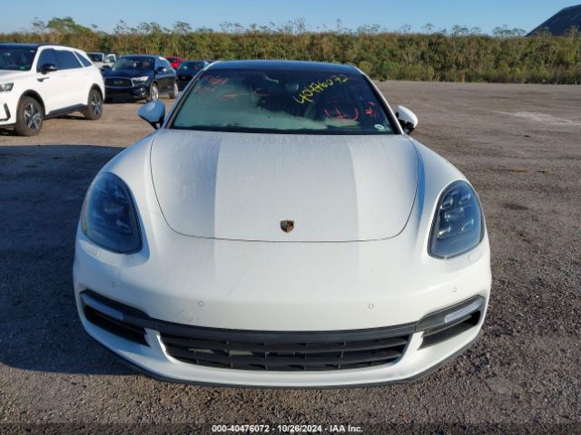 WP0AA2A73JL116009 Porsche PANAMERA 4