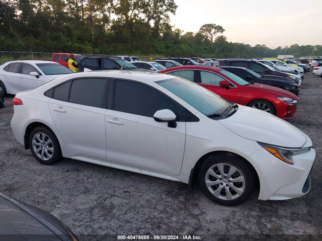 Toyota COROLLA LE 2021 5YFEPMAE5MP163578 Image 13