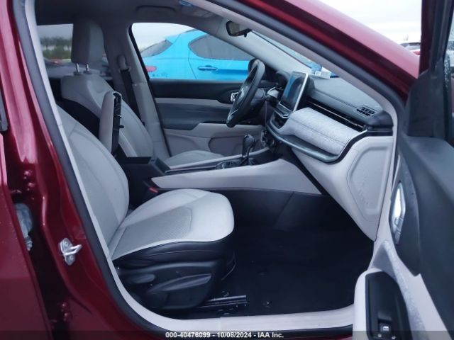 3C4NJCBB8NT113031 Jeep Compass Latitude Fwd