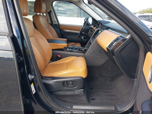 SALRTBBV5HA022125 Land Rover Discovery First Edition