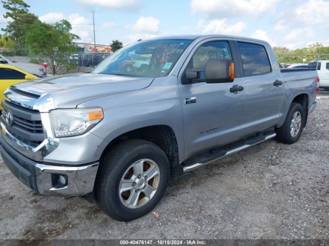 5TFDY5F11FX436038 Toyota Tundra Sr5 5.7l V8
