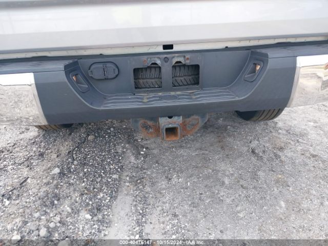 5TFDY5F11FX436038 Toyota Tundra Sr5 5.7l V8