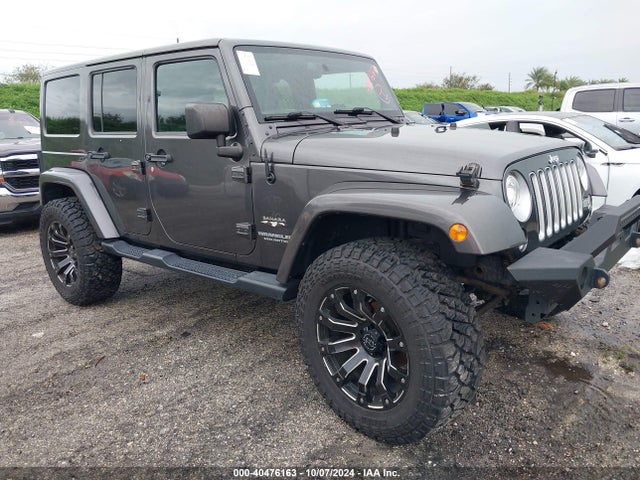 1C4BJWEG9HL507567 Jeep Wrangler Unlimited Sahara 4x4
