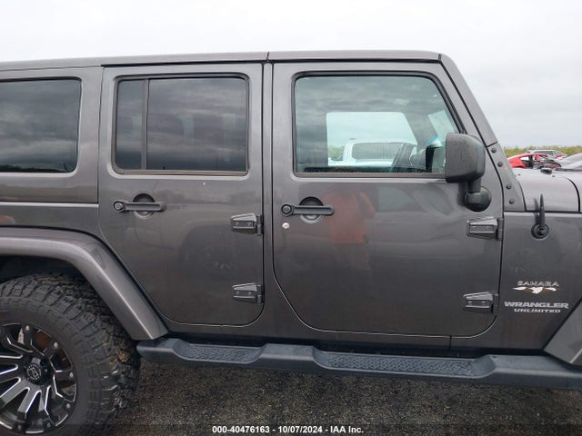1C4BJWEG9HL507567 Jeep Wrangler Unlimited Sahara 4x4