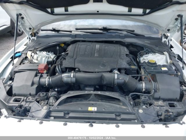 2017 JAGUAR XF SAJBJ4BV9HCY38240 Photo 9