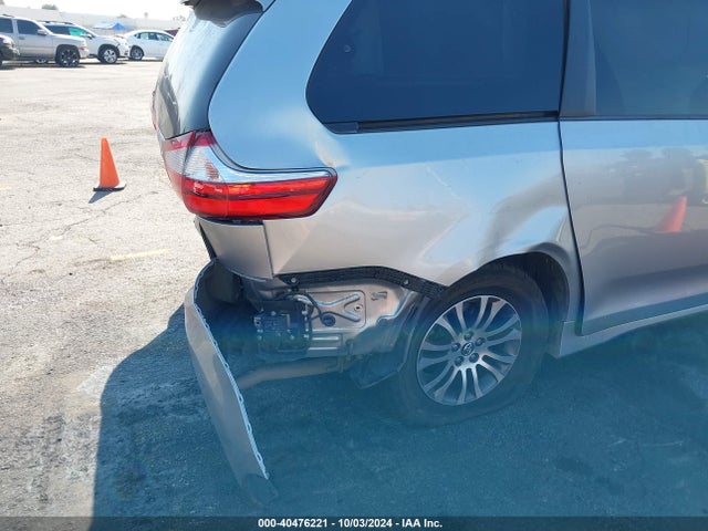 Toyota Sienna Xle 8 Passenger 2018 5TDYZ3DC8JS911125 Image 6