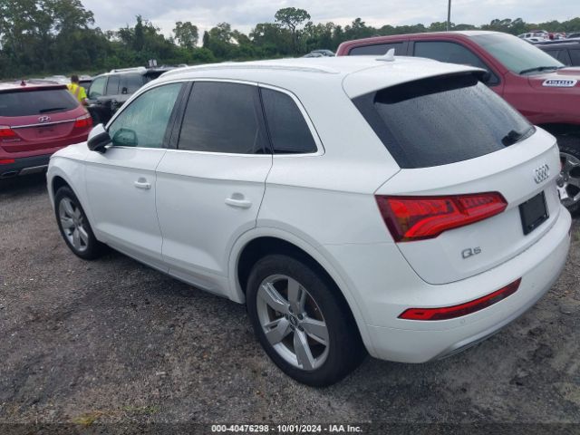 WA1BNAFY8K2016624 Audi Q5 45 Premium