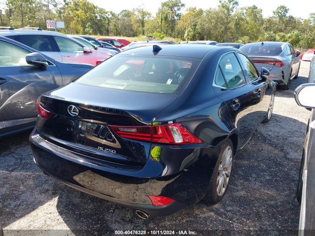 Lexus IS 250 2014 JTHBF1D22E5033650 Image 4