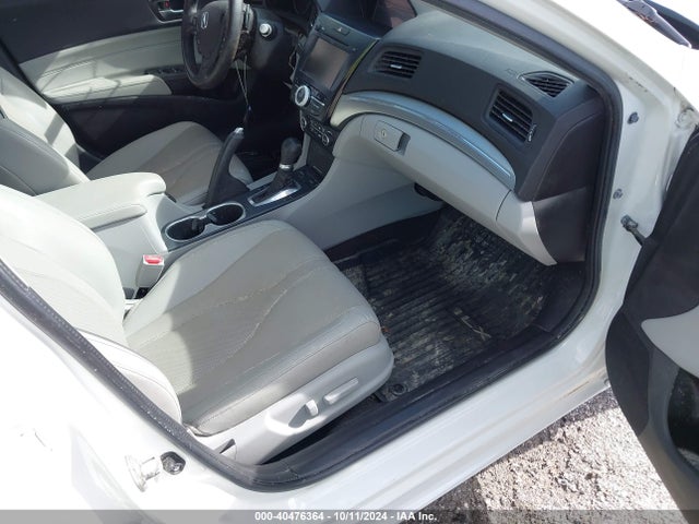 19UDE2F79KA005747 Acura Ilx Premium Package/technology Package