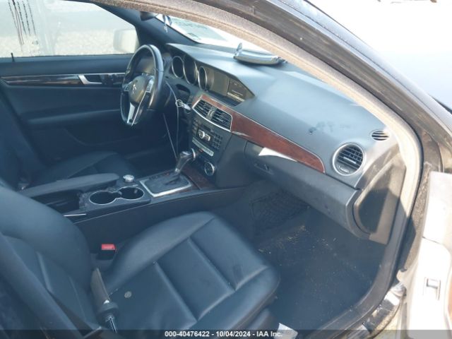 WDDGF8AB4EA954382 Mercedes-Benz C 300 Luxury 4matic/sport 4matic