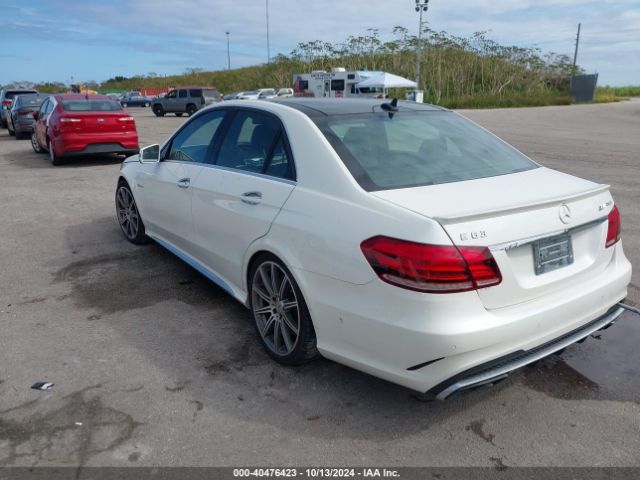 2014 MERCEDES-BENZ E 63 AMG WDDHF7GB3EA882743 Photo 2