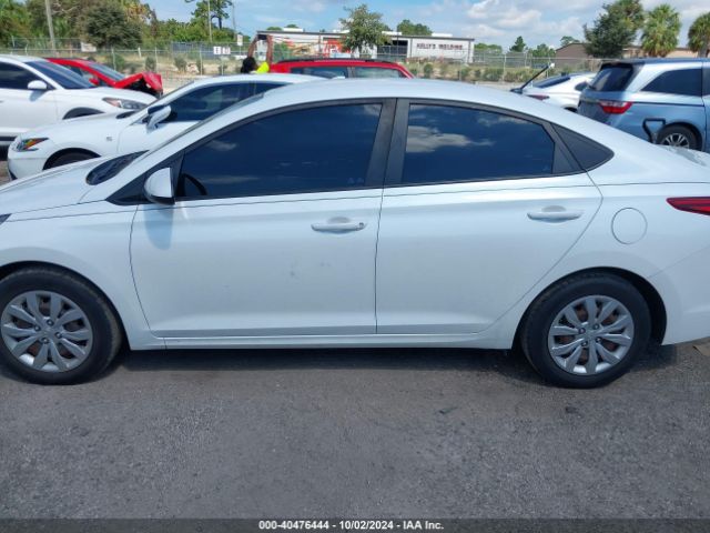 3KPC24A32JE014983 Hyundai ACCENT SE