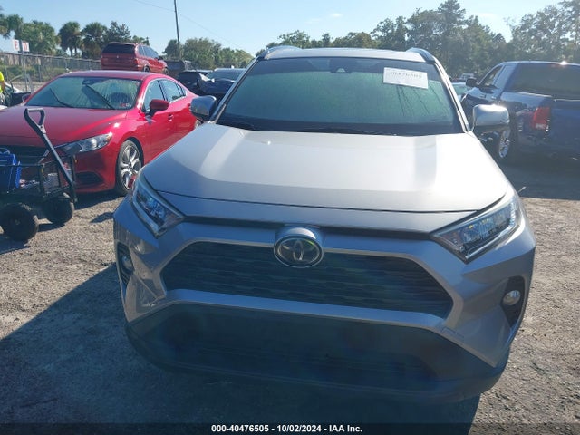 Toyota Rav4 Xle 2019 JTMW1RFV2KD016808 Image 12