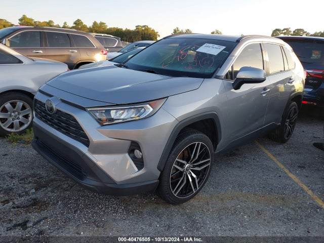 Toyota Rav4 Xle 2019 JTMW1RFV2KD016808 Image 2
