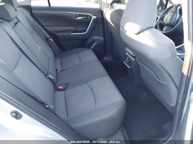 Toyota Rav4 Xle 2019 JTMW1RFV2KD016808 Image 8