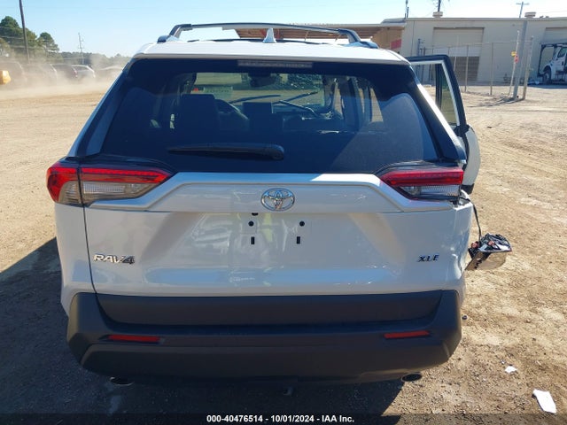 Toyota Rav4 Xle Premium 2024 2T3C1RFV1RW313083 Image 15