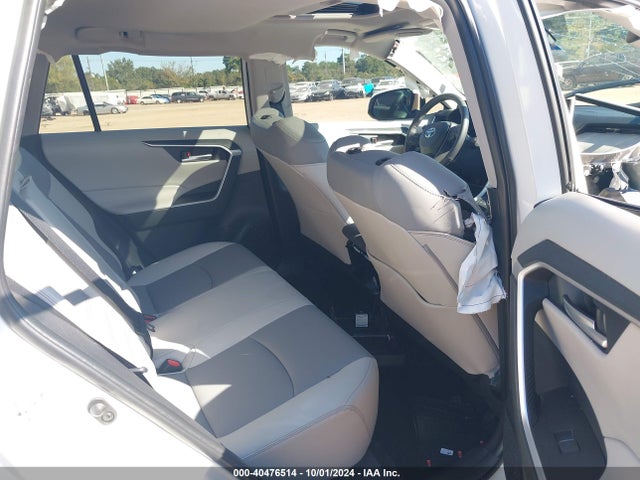 Toyota Rav4 Xle Premium 2024 2T3C1RFV1RW313083 Image 8