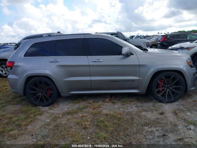 1C4RJFDJ7FC174357 Jeep Grand Cherokee Srt
