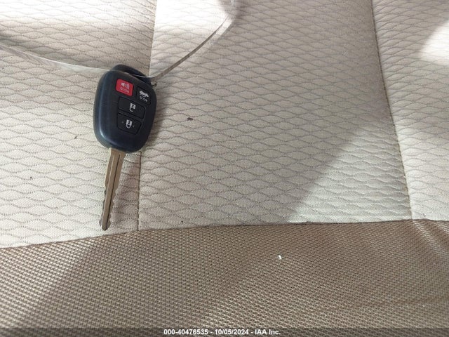 Toyota COROLLA LE 2017 2T1BURHE2HC781459 Image 11