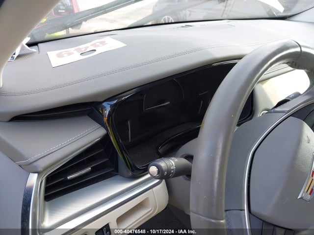 1GYKNCRS6JZ105410 Cadillac XT5 LUXURY