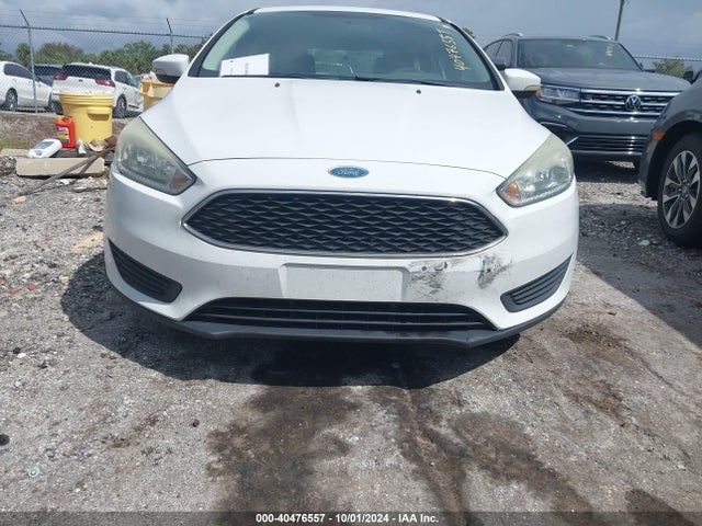 Ford FOCUS SE 2015 1FADP3K21FL249319 Image 12