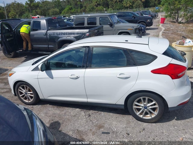 Ford FOCUS SE 2015 1FADP3K21FL249319 Image 14