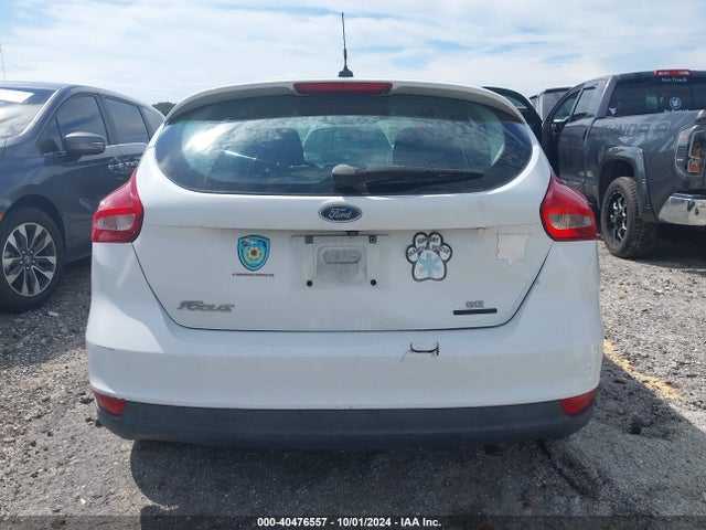 Ford FOCUS SE 2015 1FADP3K21FL249319 Image 16
