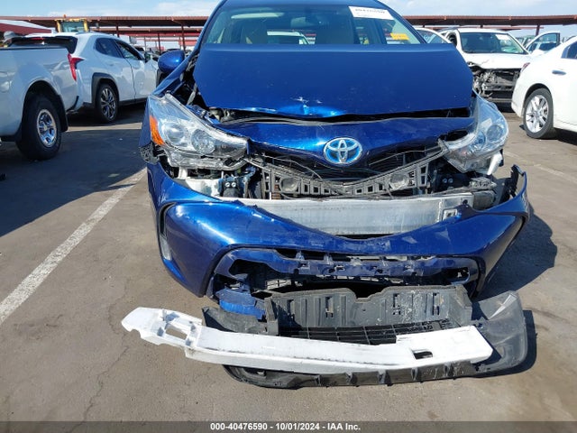 Toyota Prius V Four 2015 JTDZN3EU0FJ023366 Image 6