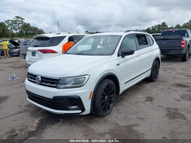 3VV3B7AX4LM134105 Volkswagen Tiguan 2.0t Se/2.0t Se R-line Black/2.0t Sel