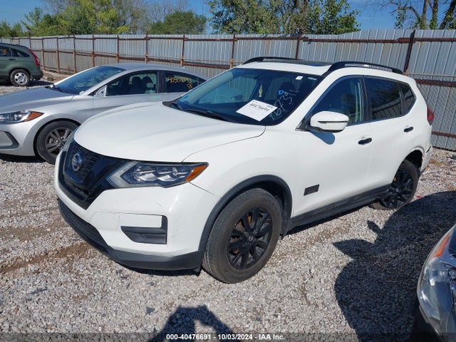Nissan ROGUE SV 2017 5N1AT2MV1HC767391 Image 2