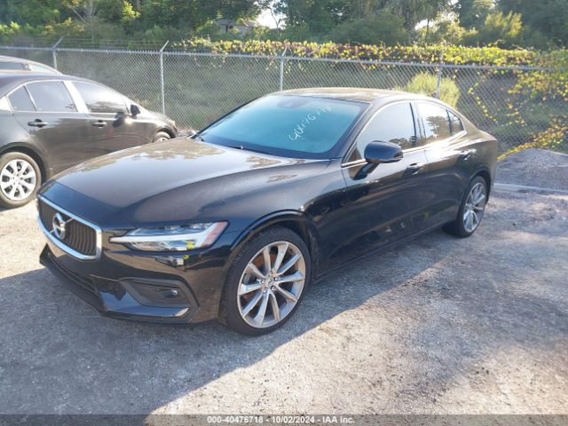 7JR102FK5MG095341 Volvo S60 T5 Momentum