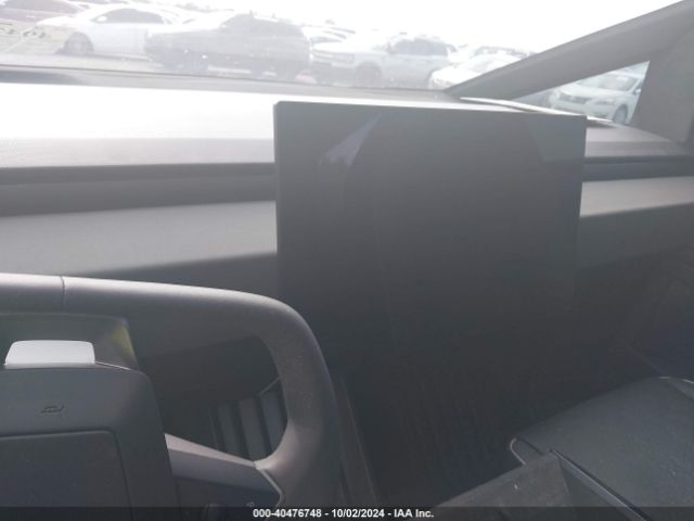 7G2CEHED3RA023032 Tesla Cybertruck All-wheel Drive